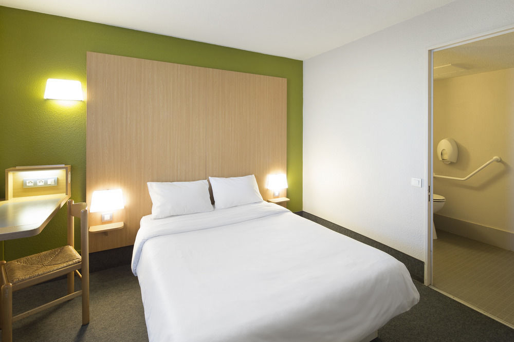 B&B Hotel Mulhouse Centre Exteriör bild