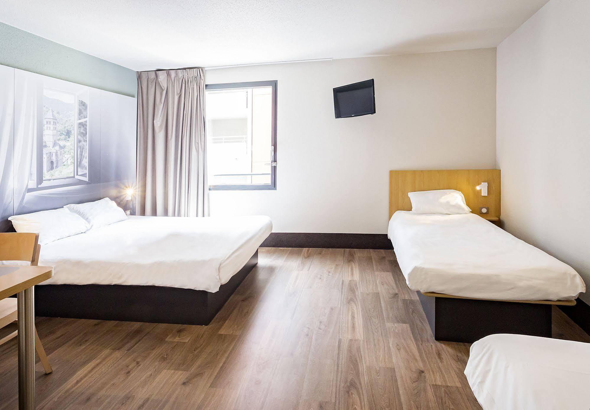 B&B Hotel Mulhouse Centre Exteriör bild