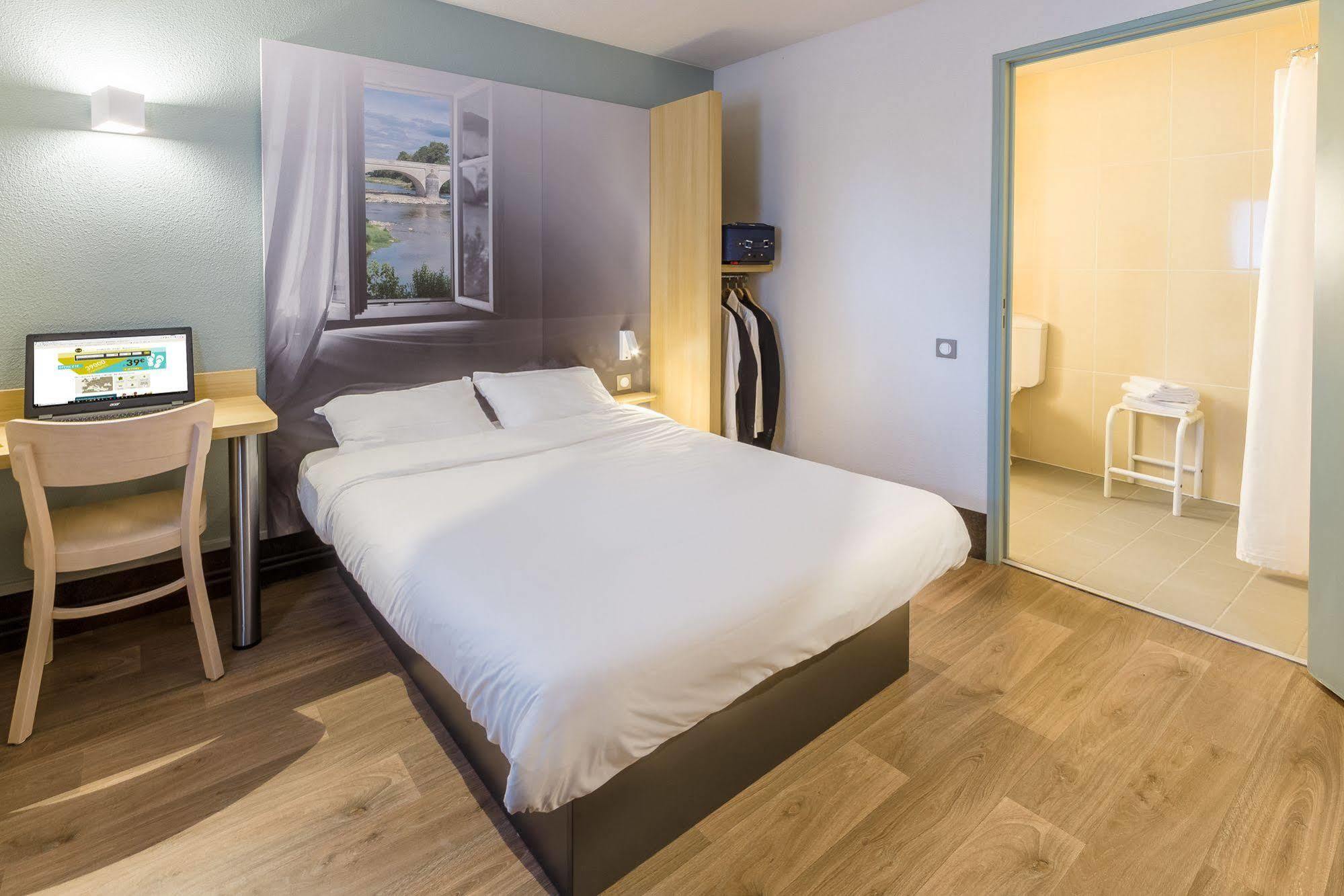 B&B Hotel Mulhouse Centre Exteriör bild